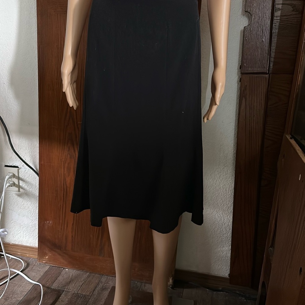 Focus 2000 Elegant Black Women's Fluted Skirt